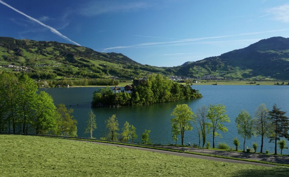 Burgruine Schwanau, Lauerz, Switzerland, Switzerland